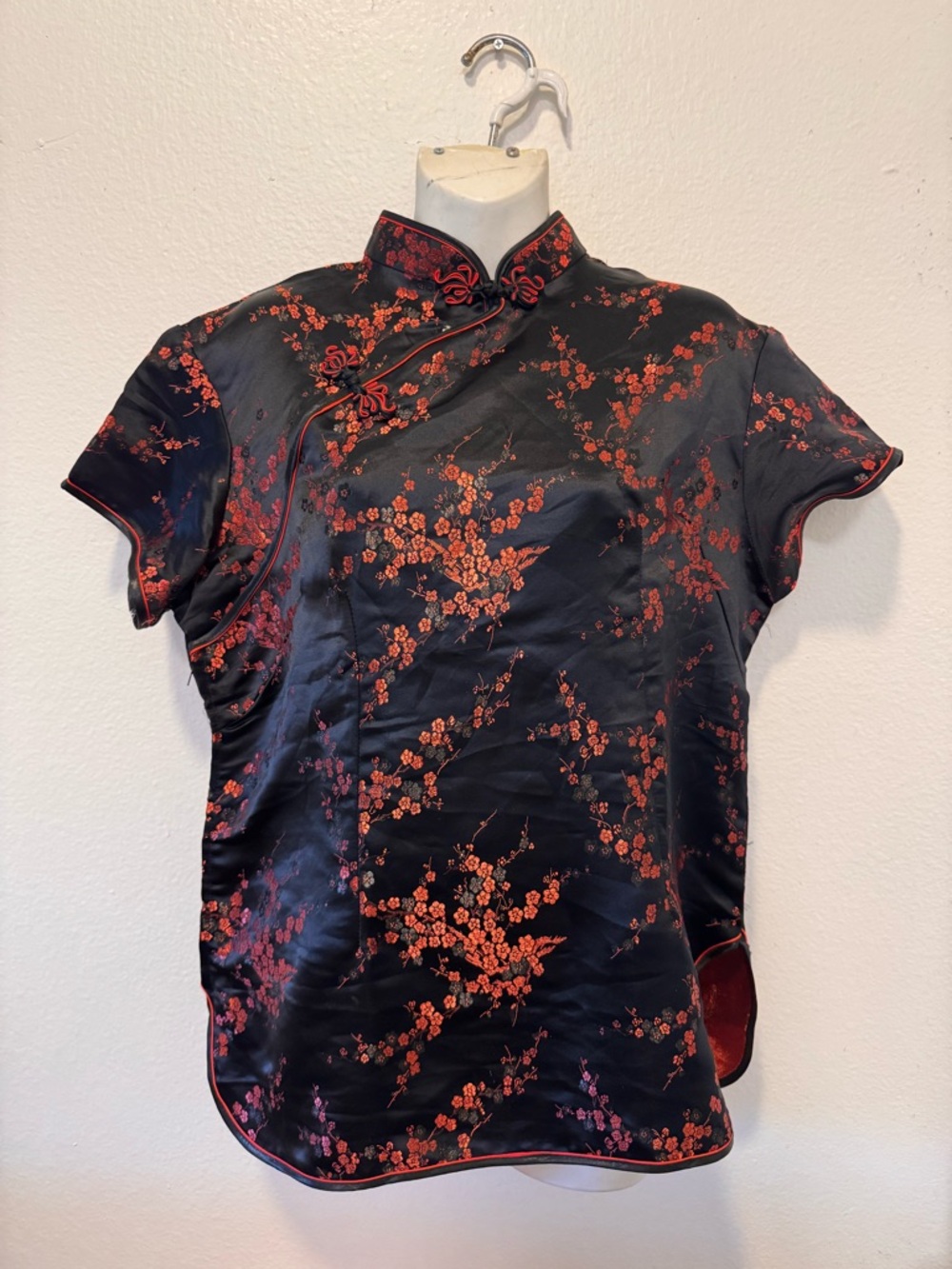 Black & Red Satin Qipao Style Top